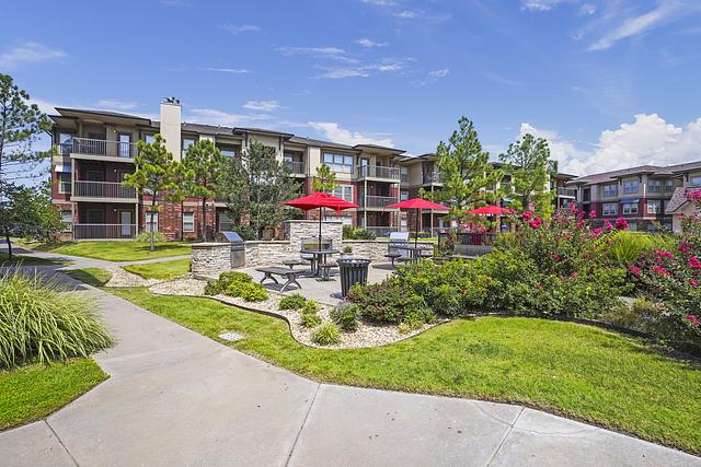 The Reserve at Elm | 701 W 101st Pl S, Jenks, OK 74037